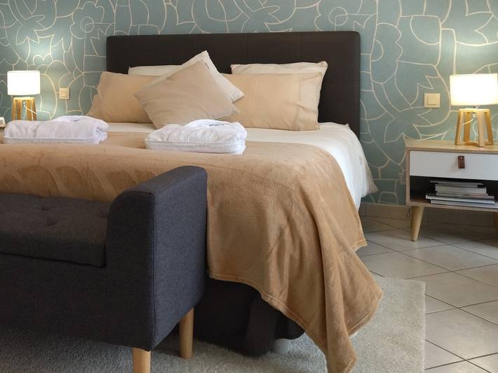 Chambre d’hôte pour 2 personnes, avec Terrasse et Jardin à Sainte-Croix (Tarn)