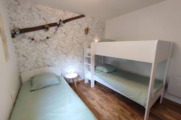 Location de vacances pour 5 personnes, avec jardin et terrasse dans Daubeuf-Serville - 2