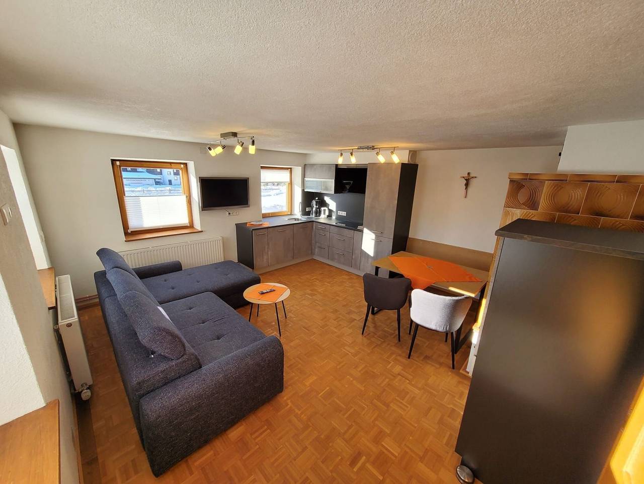 Ganze Ferienwohnung, Rosa´s Ferienhaus - Ferienwohnung Aggenstein in Grän, Allgäuer Alpen (Österreich)