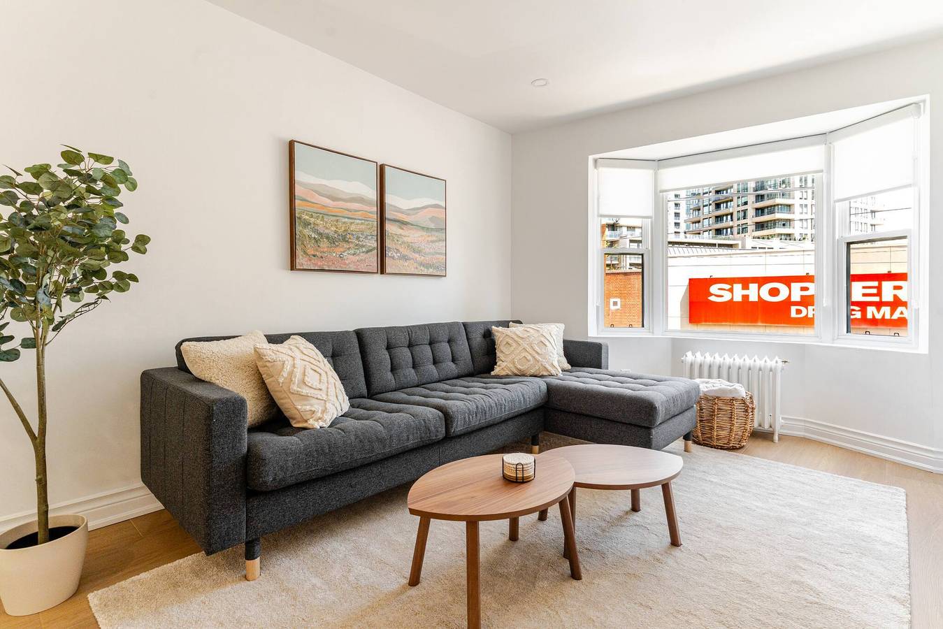 Apartamento entero, Refugio luminoso en el centro de la ciudad con patio privado in Toronto, Lago Ontario (Kanada)