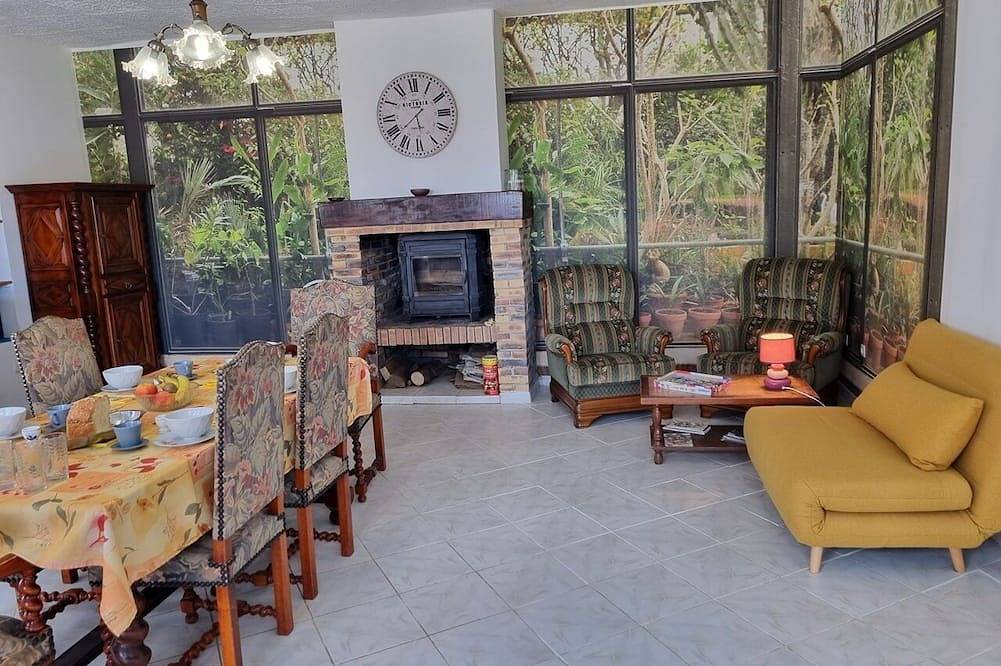 La Forge jolie petite maison 4 pers proche guédelon in Treigny-Perreuse-Sainte-Colombe, Région d'Auxerre