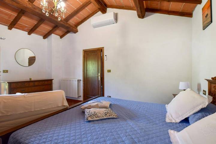 Schönes Haus mit 2 Schlafzimmern in. in Massarosa, Italienische Riviera