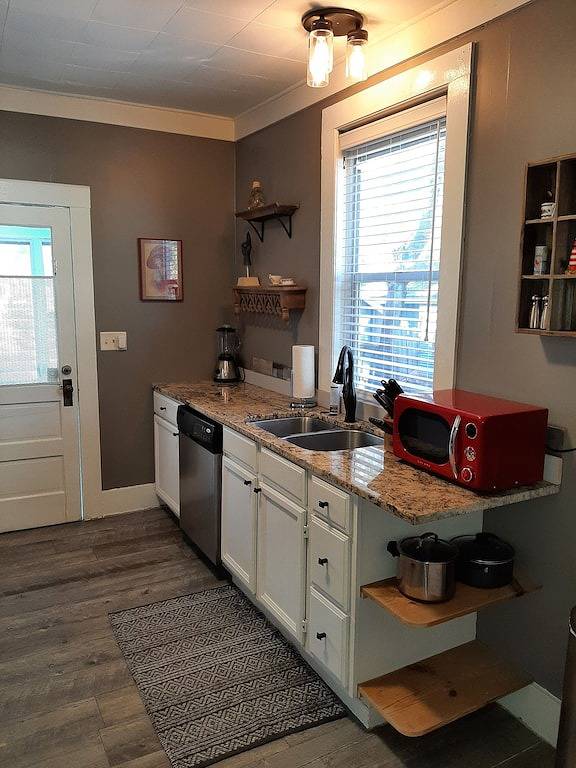 \"Mermaid House\" in Downtown Mt. Dora!! Pet Friendly in Mount Dora, Lake County