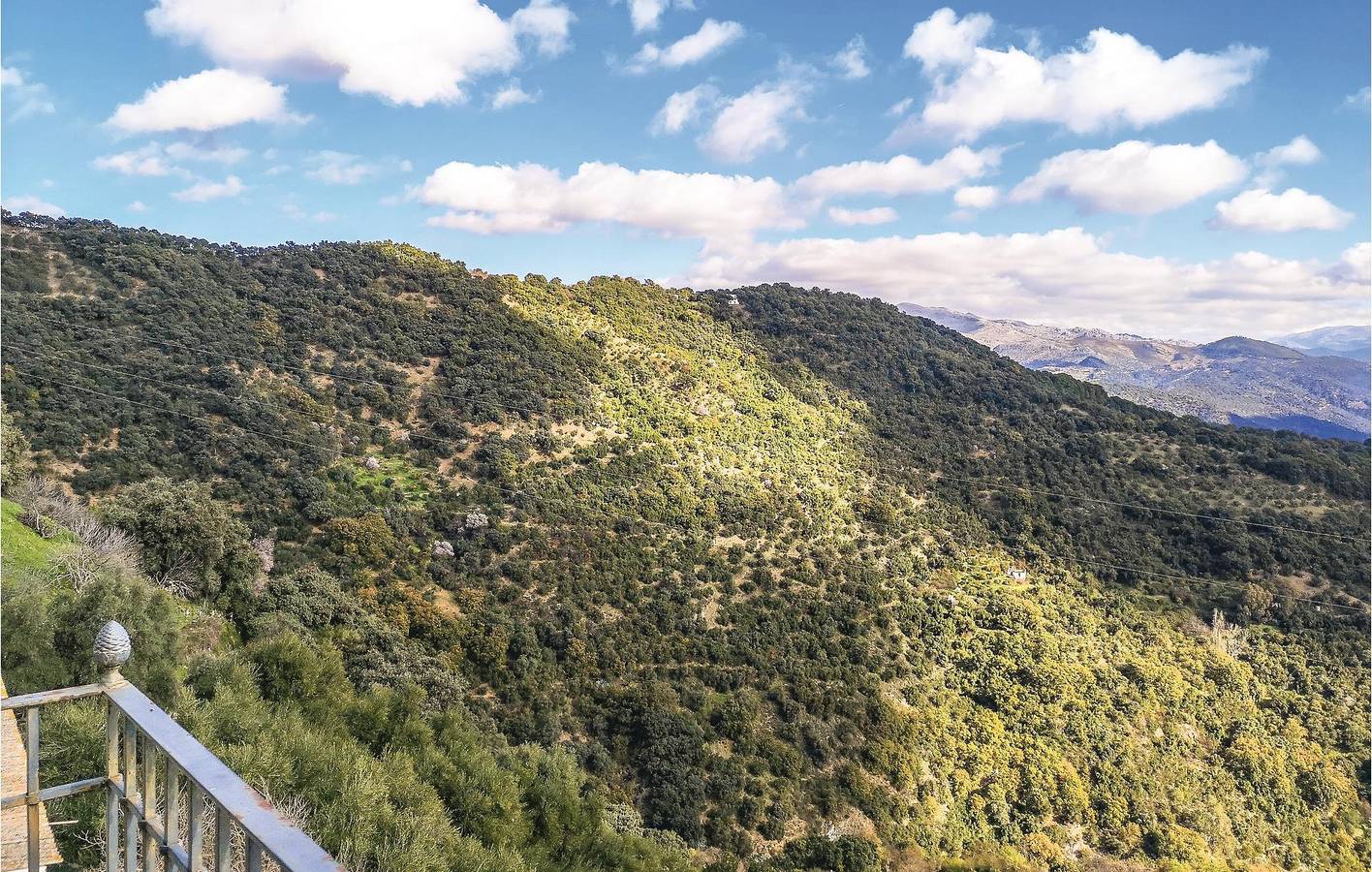 Apartamento Terraza Vista Montaña in Benalauría, Provincia de Málaga