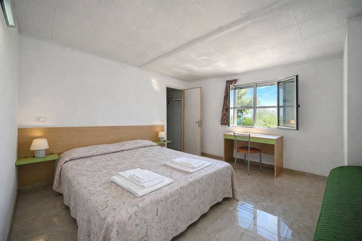 Bungalow per 3 persone, con balcone e giardino in 