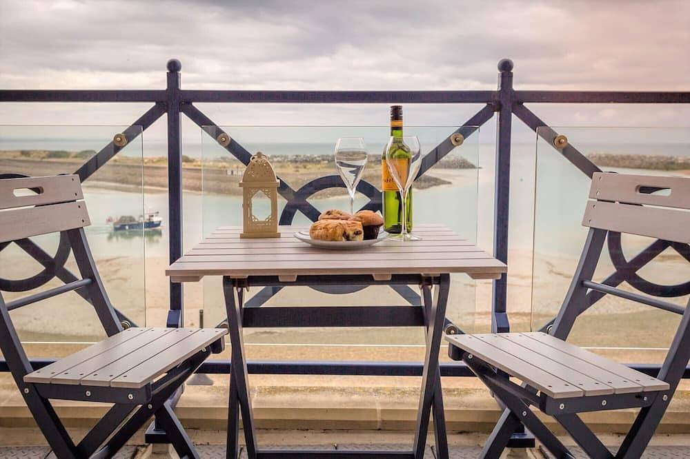 Apartamento entero, Seaviews Sovereign Harbour - adults-only apartment with stunning water views in Eastbourne, Sussex Oriental
