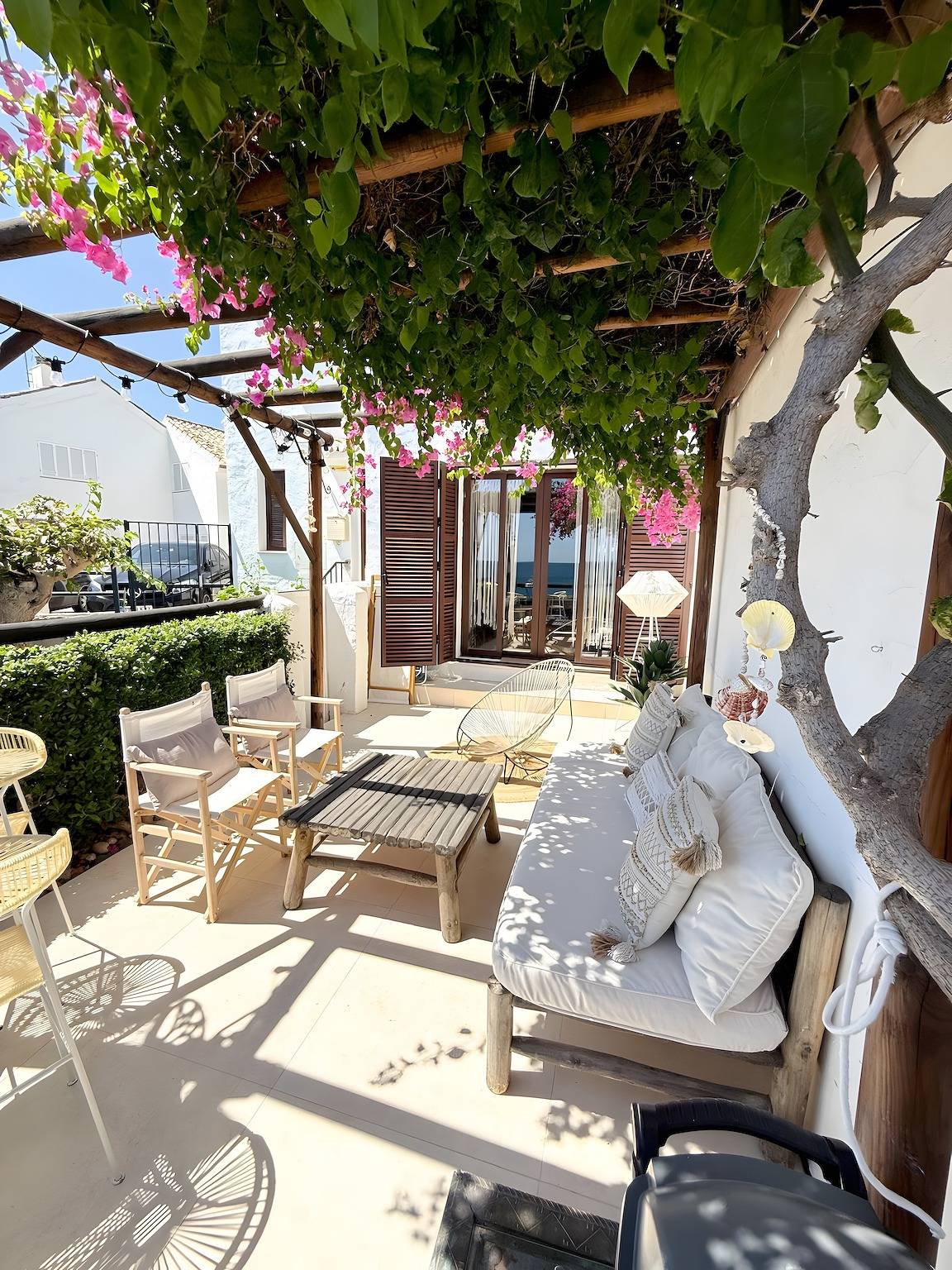Ferienhaus „Beachfront Bohochic 2“ mit Balkon, Wlan und Klimaanlage in Playa de Guadalobon, Estepona