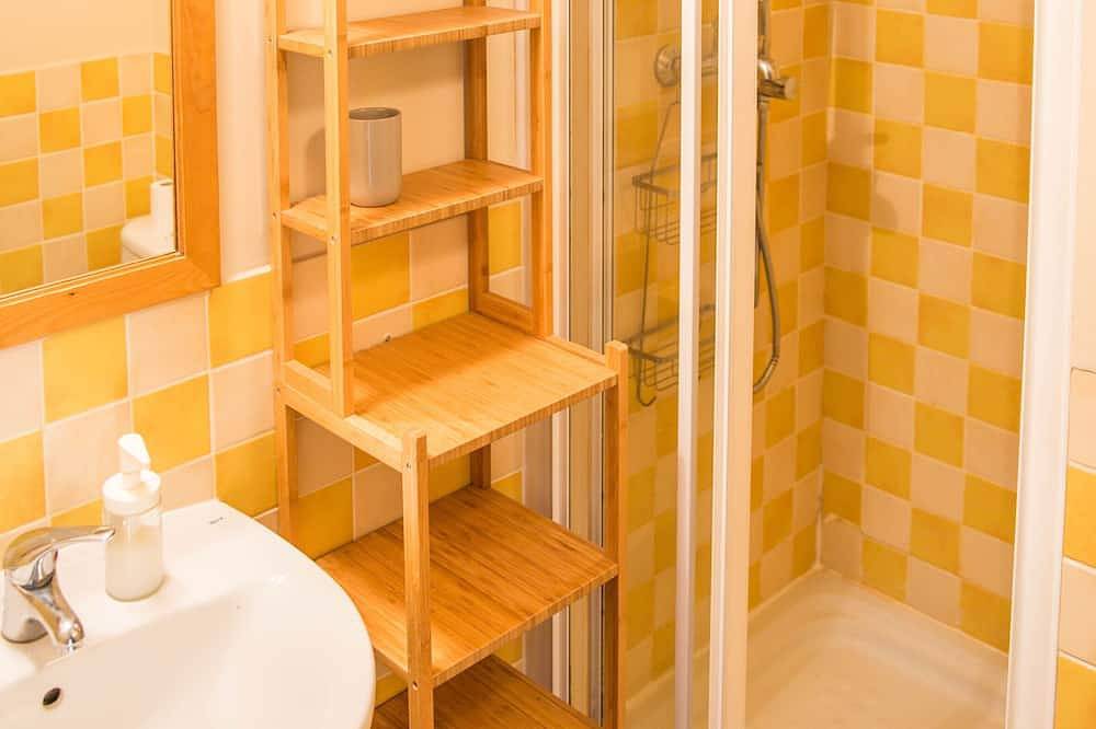 Ganze Wohnung, ❄️ La Plagne ❄️. Ski-in/Ski-out ⛷️. 6 ppl, 2 bdrms, 2 baths, 48m², balcony in La Plagne, Bellentre