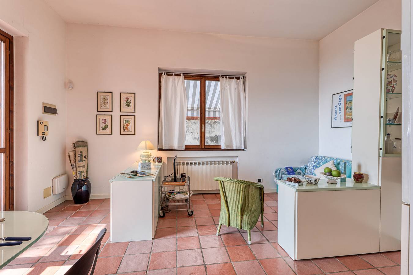Appartement entier, Hanbury Apt Pool And Sea in Latte (Ventimiglia), Région de Vintimille