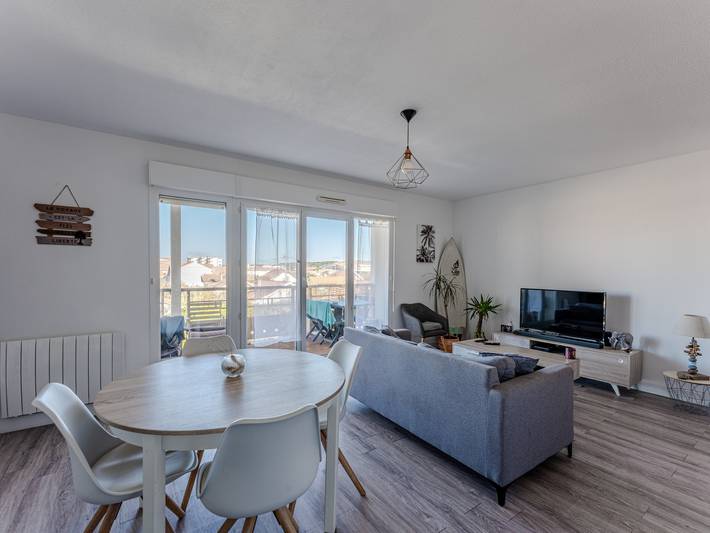 Ferienwohnung für 4 Personen, mit Balkon und Terrasse sowie Pool in Biscarrosse Plage - 2