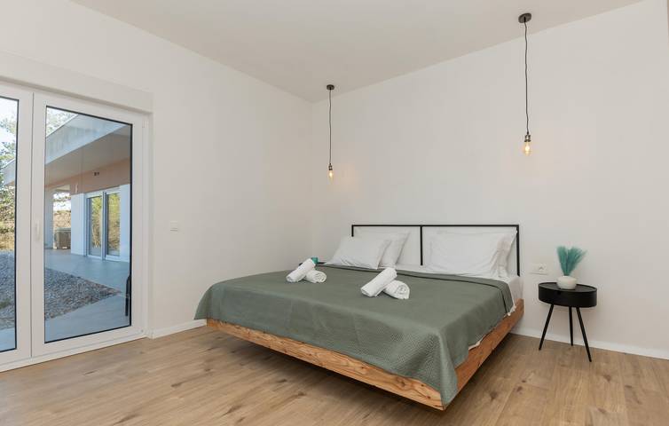 Gemütliche 295 m² große Wohnung mit Pool, WLAN und Parkplatz in der Nähe des Flusses Sija in Imotski, Makarska Riviera