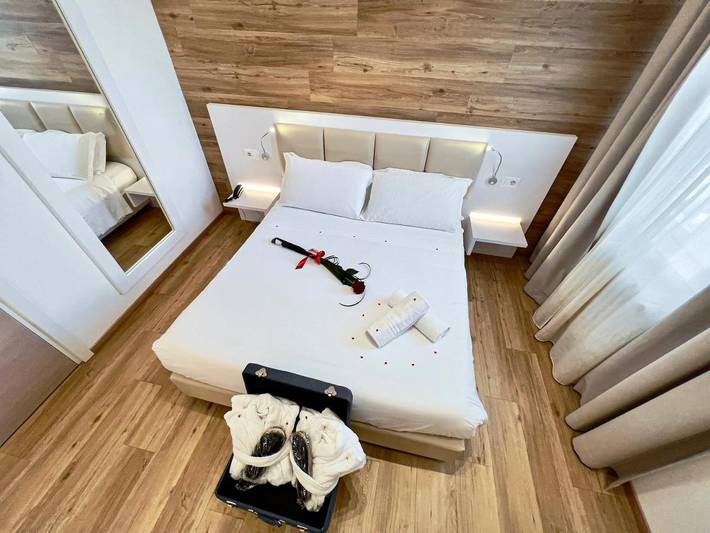 Appartamento per 4 persone, con Balcone e Idromassaggio nonché Sauna a Teramo