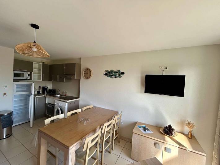 Gîte pour 6 personnes, avec piscine dans Golf Club des Sables d'Or