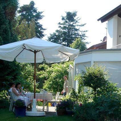 BnB für 2 Personen, mit Balkon und Terrasse sowie Garten in Lindau