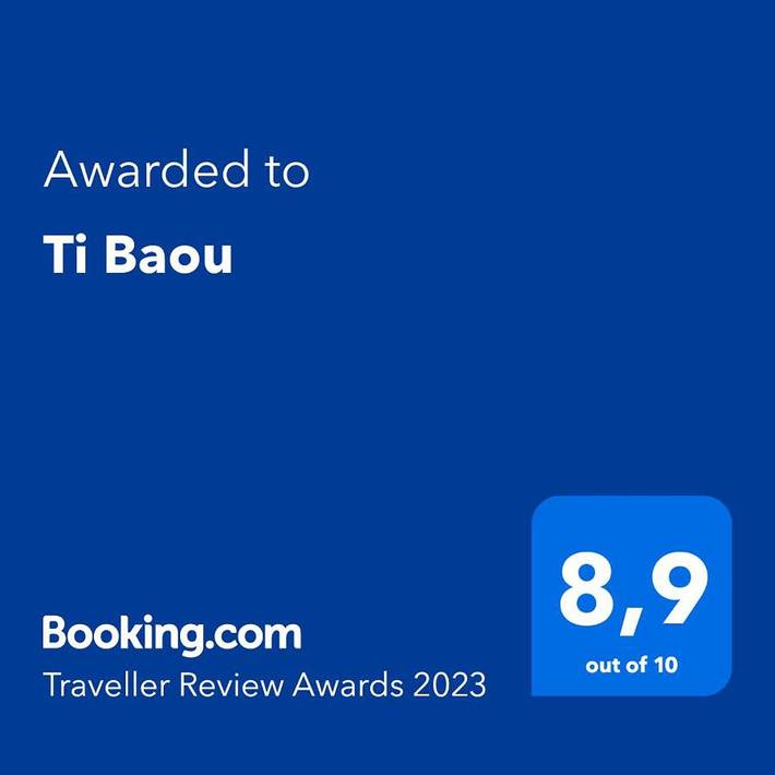 Location de vacances pour 2 personnes, avec vue et jardin, animaux acceptés à Châteauneuf-du-Faou - 2