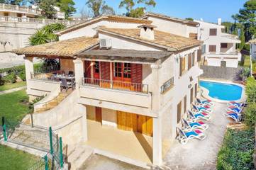 Villa in Cala Sant Vicenc, Pollença für 8 