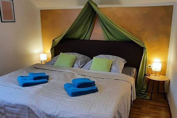 Ferienwohnung für 4 Personen, mit Balkon, mit Haustier in Grafenwiesen - 3