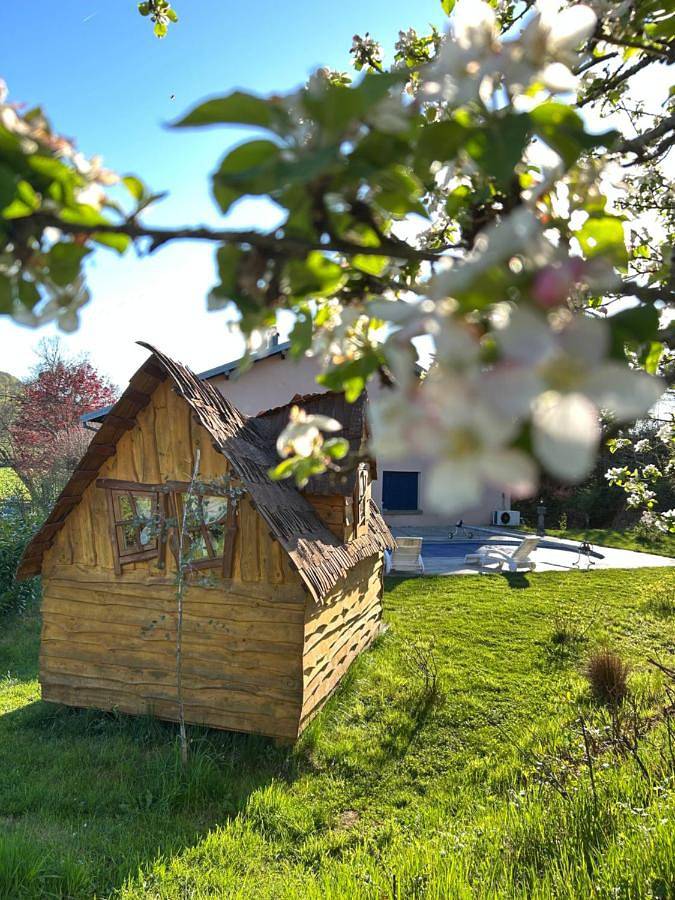 Gîte pour 2 personnes, avec piscine et vue ainsi que jardin et terrasse à Champagney - 2