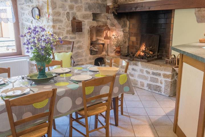 Gîtes de France 3 épis 6/7 pers aux Salelles in Les Salelles, Región de Mende