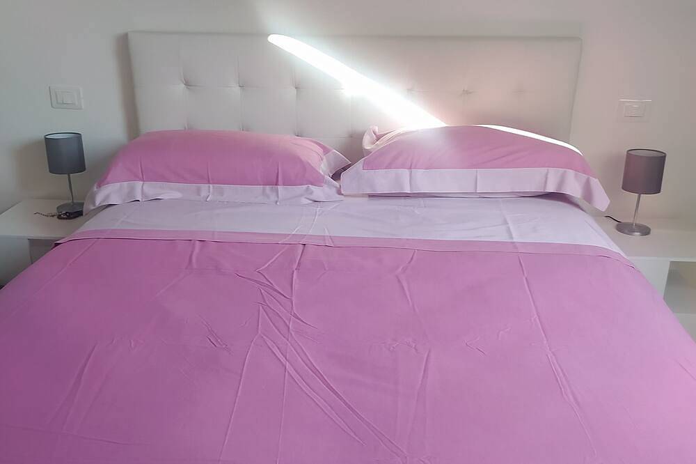 Villa Caravella in Ceriale, Riviera di Ponente