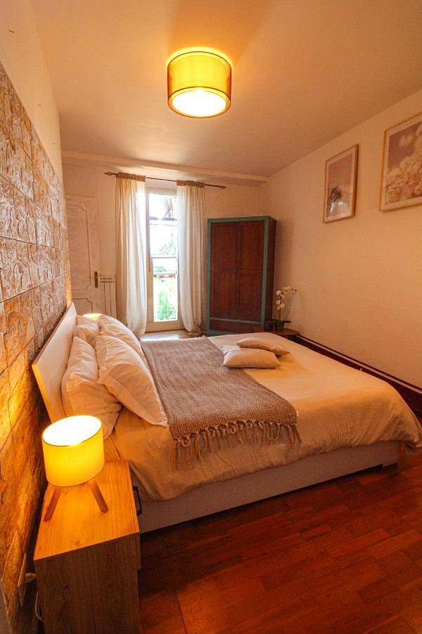 B&b per 3 persone, con vista lago e terrazza nonché panorama, con animali domestici in Anguillara Sabazia