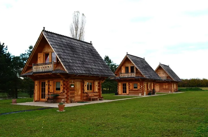 Chalet pour 5 personnes, avec vue sur le lac ainsi que jardin et vue, animaux acceptés - 1