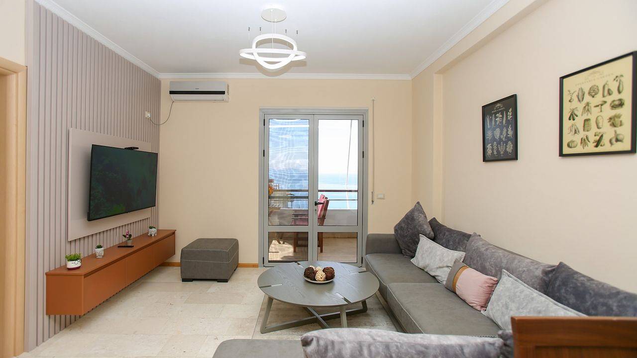 Hel semesterlägenhet, Ferienwohnung für 5 Personen (90 m²) in Bashkia e Vlorës in Vlora (Stad), Vlora