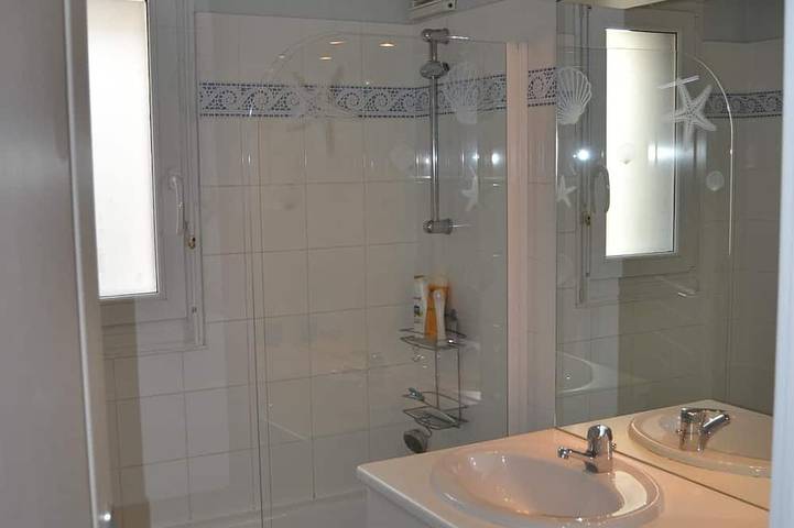 Gîte pour 4 personnes, avec terrasse dans Office De Tourisme Du Pays De Bray - 3