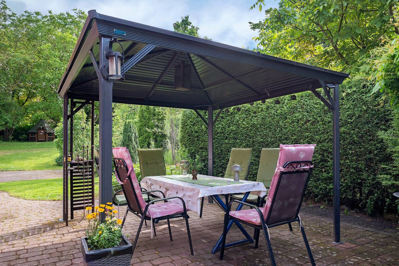 Ferienhaus 'Antje' mit Gemeinschaftsgarten und Wlan in Krakow am See, Mecklenburgische Seenplatte