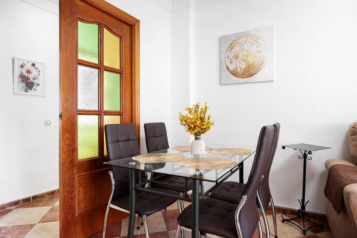 Entire apartment, Apartment 'Faro De Barbate' with Private Terrace and Wi-Fi in Playa Barbate, Barbate