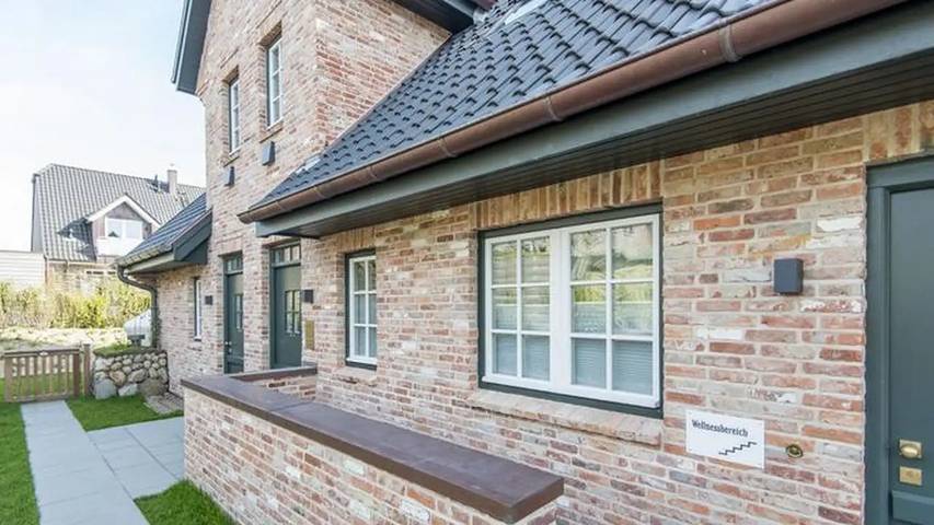 Ferienhaus für 8 Personen, mit Terrasse und Sauna in Westerland - 4