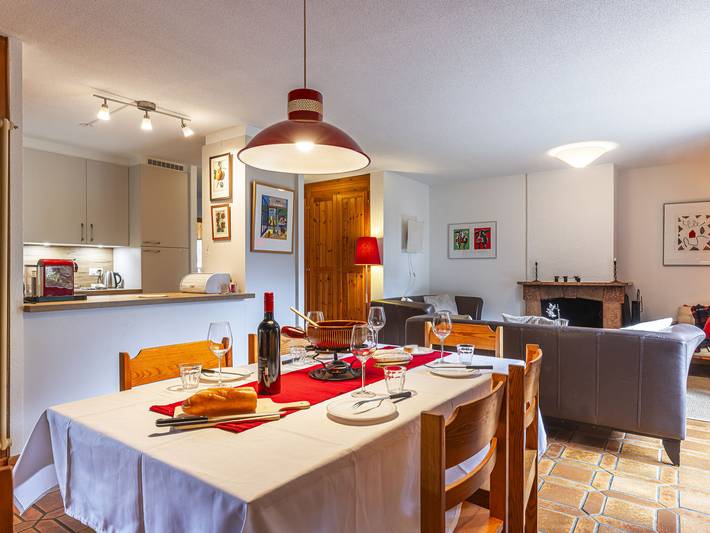 Gîte pour 5 personnes, avec jardin et balcon à Champéry - 4