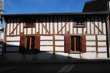 Gîte pour 6 personnes, avec jardin à Givry-en-Argonne