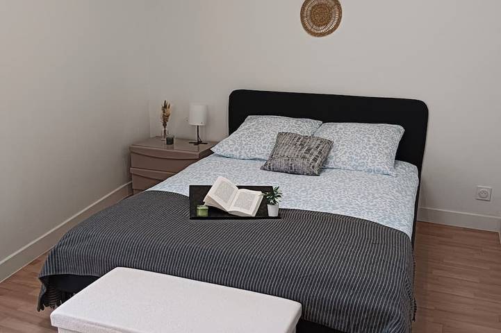 Location de vacances pour 6 personnes, animaux acceptés à Pré-en-Pail - 2