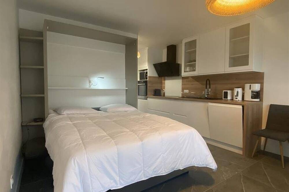 Appartement entier, Appartement Rdc à Boyardville - Vue Port - Parking - Wifi gratuit in Boyardville, Saint-Georges-d'Oléron