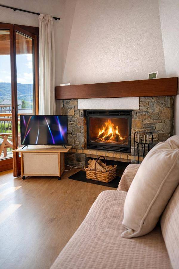 Gîte pour 6 personnes, avec jardin et vue à Palau-de-Cerdagne - 3