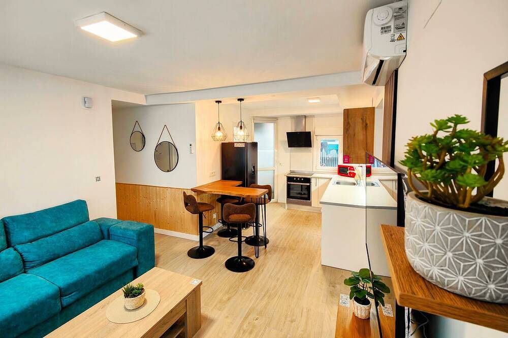 Entire apartment, El Andén de Garrido (no lift) in Salamanca, Salamanca Province