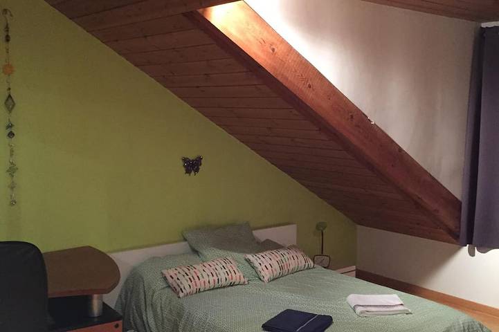 Location de vacances pour 12 personnes, avec terrasse et jardin à Chorges - 3