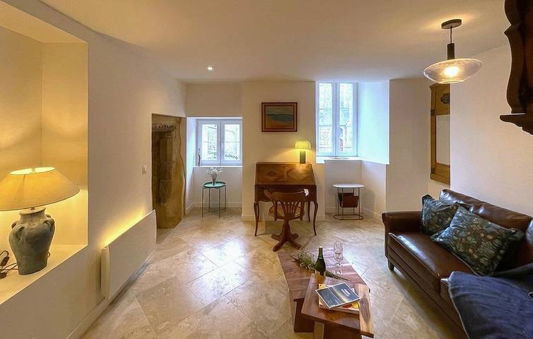 Encantador apartamento de 76 m² con wifi, aparcamiento y petanca in La Baroche-sous-Lucé, Parc naturel régional Normandie-Maine