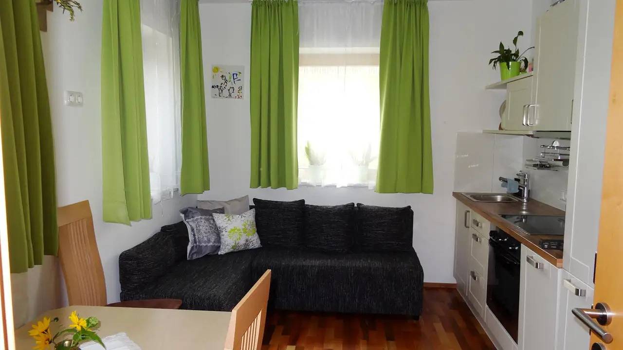 Ganze Ferienwohnung, Ferienwohnung für 2 Personen (35 m²) in Heinfels in Villgratner Berge, Heinfels