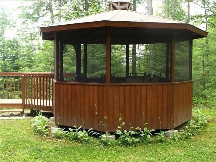 Gîte pour 8 personnes, avec jardin dans Mont-Tremblant - 2