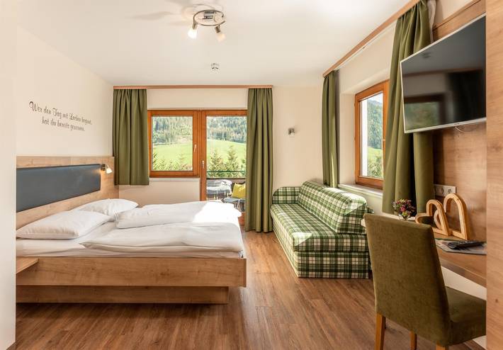 Ferienwohnung für 2 Personen, mit Ausblick und Garten sowie Sauna, kinderfreundlich in Schladming - 4