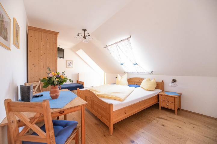 Zimmer Balkon inkl. Frühstück ab 3 Nächte in Steirerland
