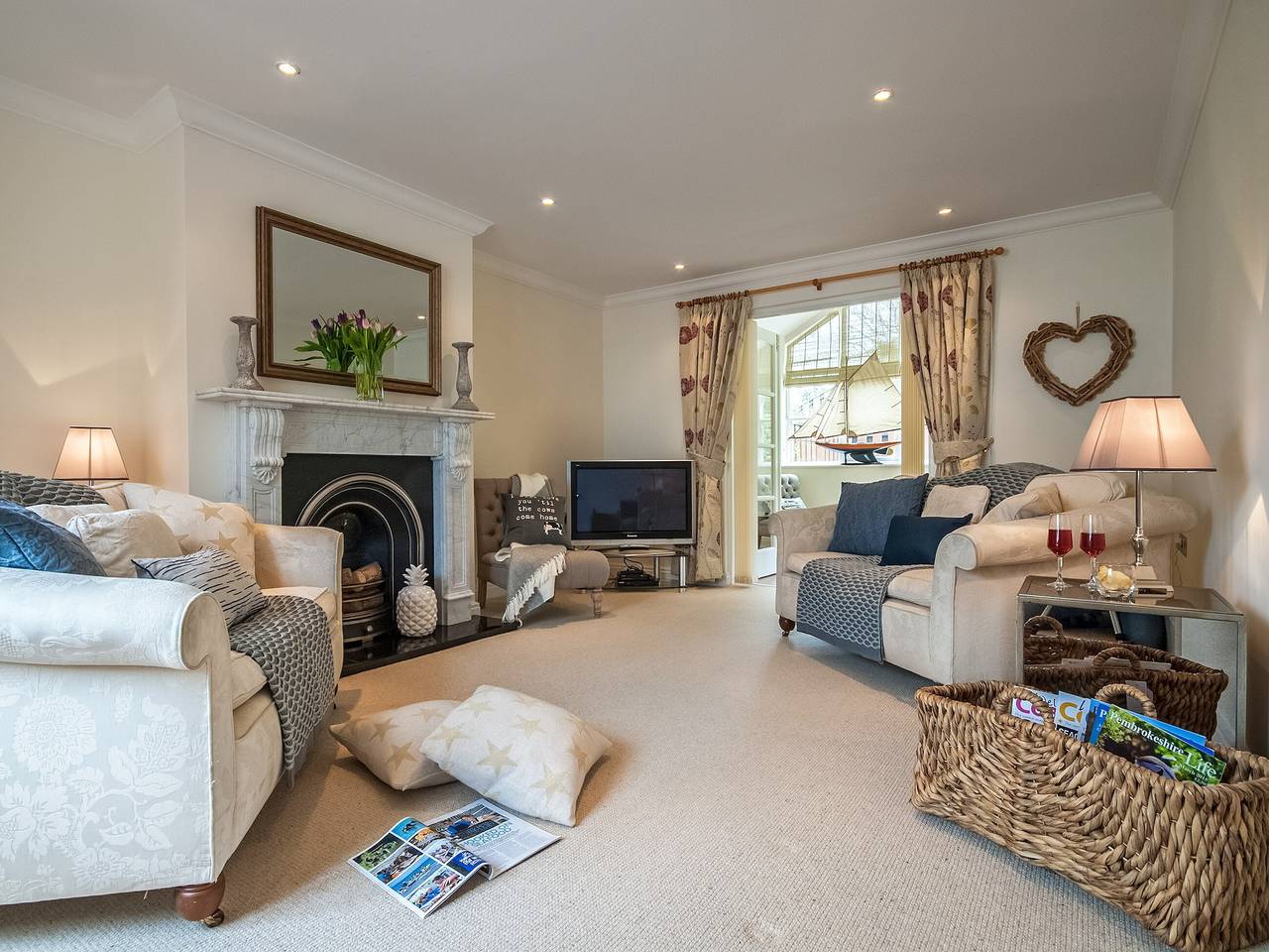 Holiday Rental for 8 People in Little Haven, Pembrokeshire