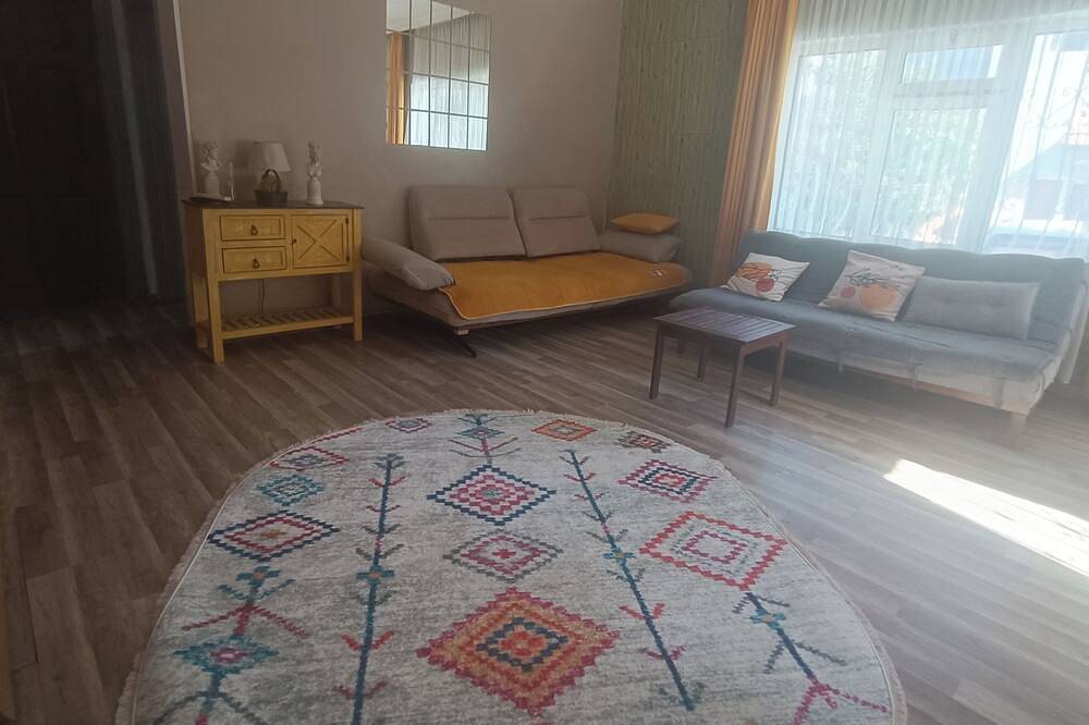 Charming 2-bedroom house with Wifi and Ac in awesome Marmaris in Marmaris, Muğla Province