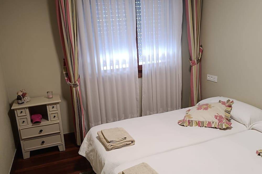 Entire apartment, Mundaka Ipar Etxea The heart of Urdaibai, Family apartment. in Mundaka, Urdaibai Biosphere Reserve