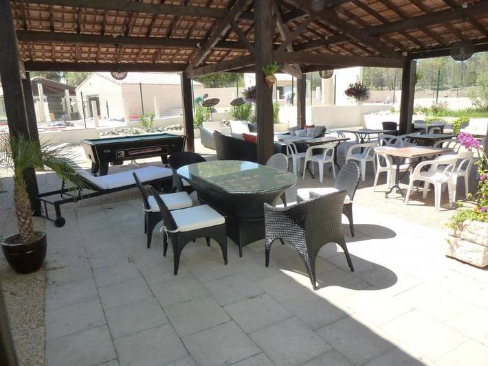 Location de vacances pour 5 personnes, avec piscine ainsi que bassin pour enfant et jardin, animaux acceptés à Vacquières - 4