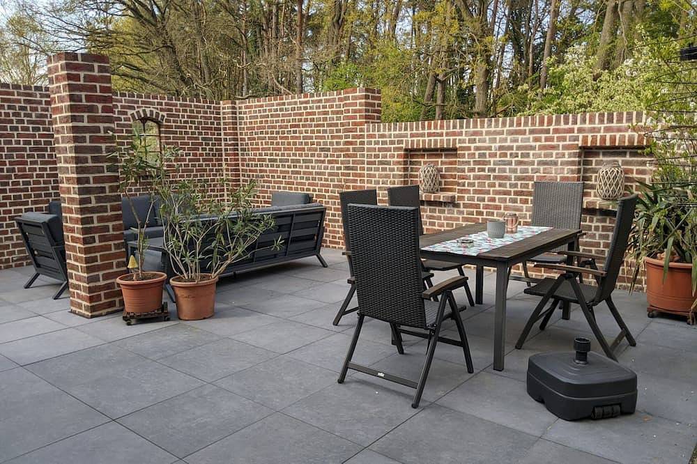 Ruhiges Ferienhaus mit gemütlicher Terrasse in Neustadt-Glewe, Ludwigslust-Parchim