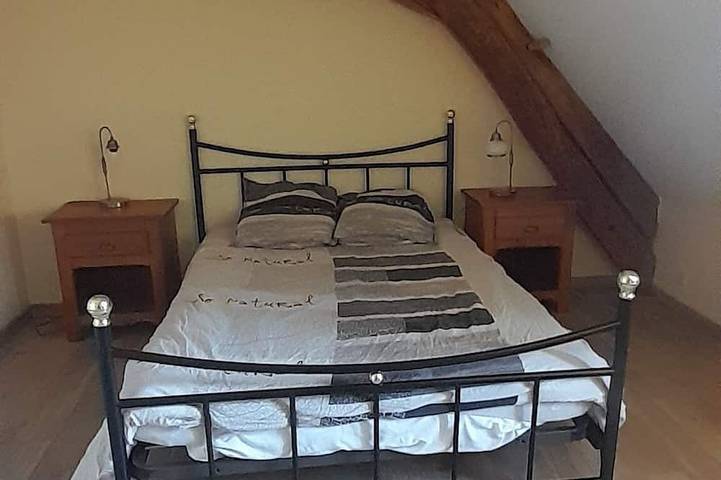 Large character house Pets welcome at no extra charge in Lormes, Naturpark Morvan