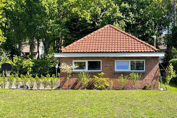 Ferienhaus für 2 Personen, mit Garten und Pool in Wassenaar